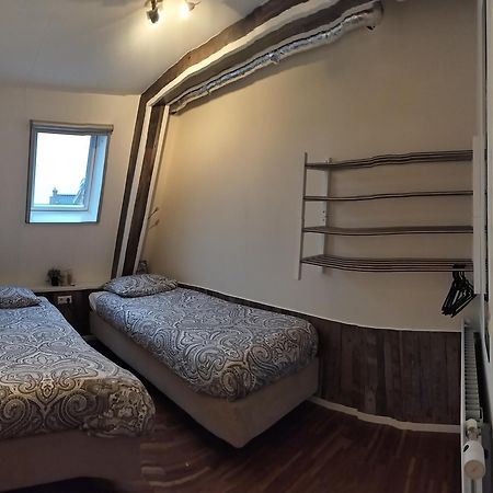 4T4 Apartment C Эгмонд-ан-ден-Хуф Экстерьер фото