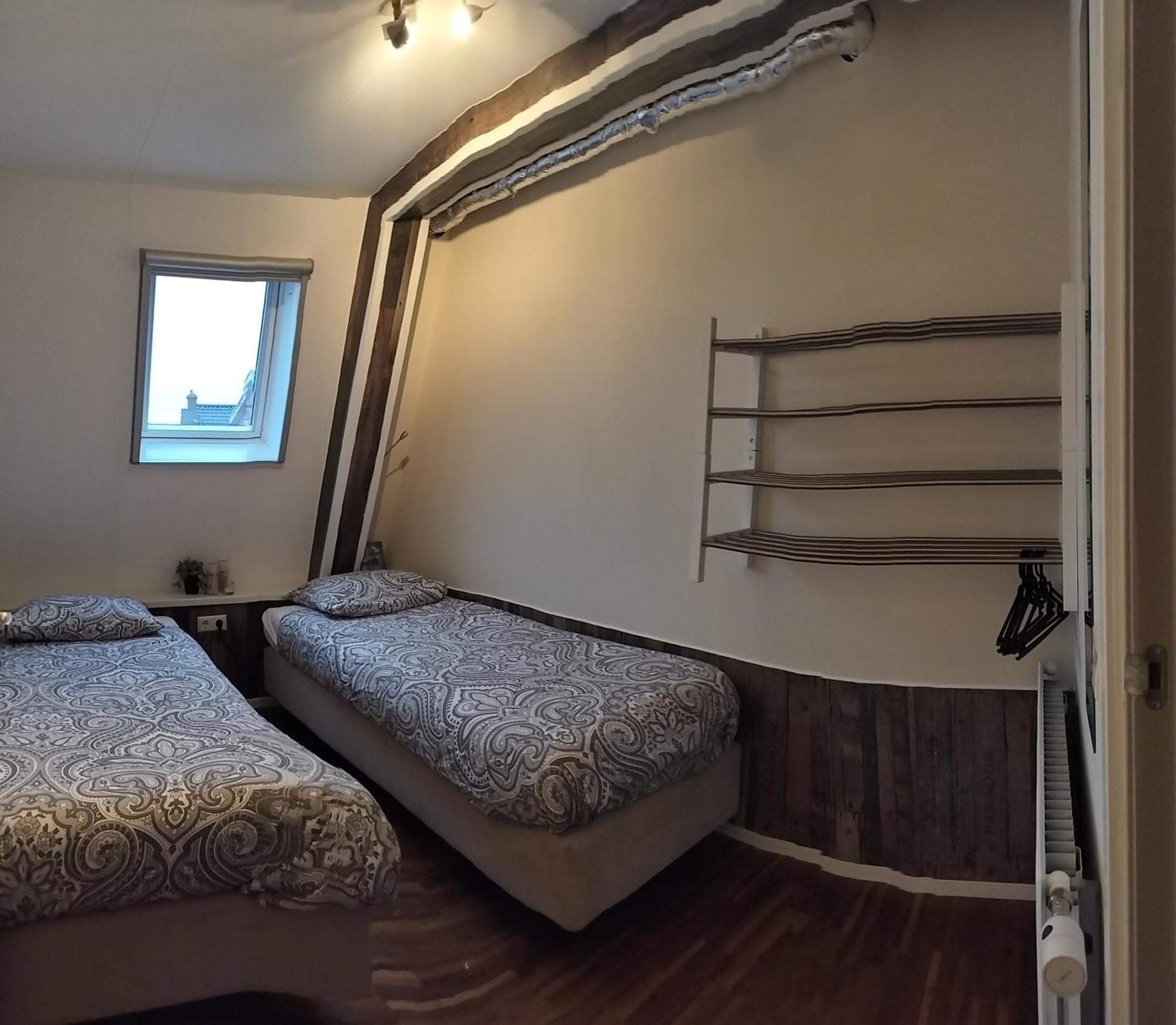 4T4 Apartment C Эгмонд-ан-ден-Хуф Экстерьер фото
