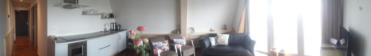 4T4 Apartment C Эгмонд-ан-ден-Хуф Экстерьер фото